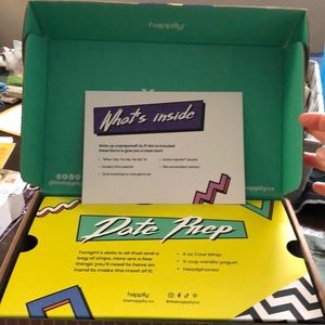 Happily Couples Date Box
